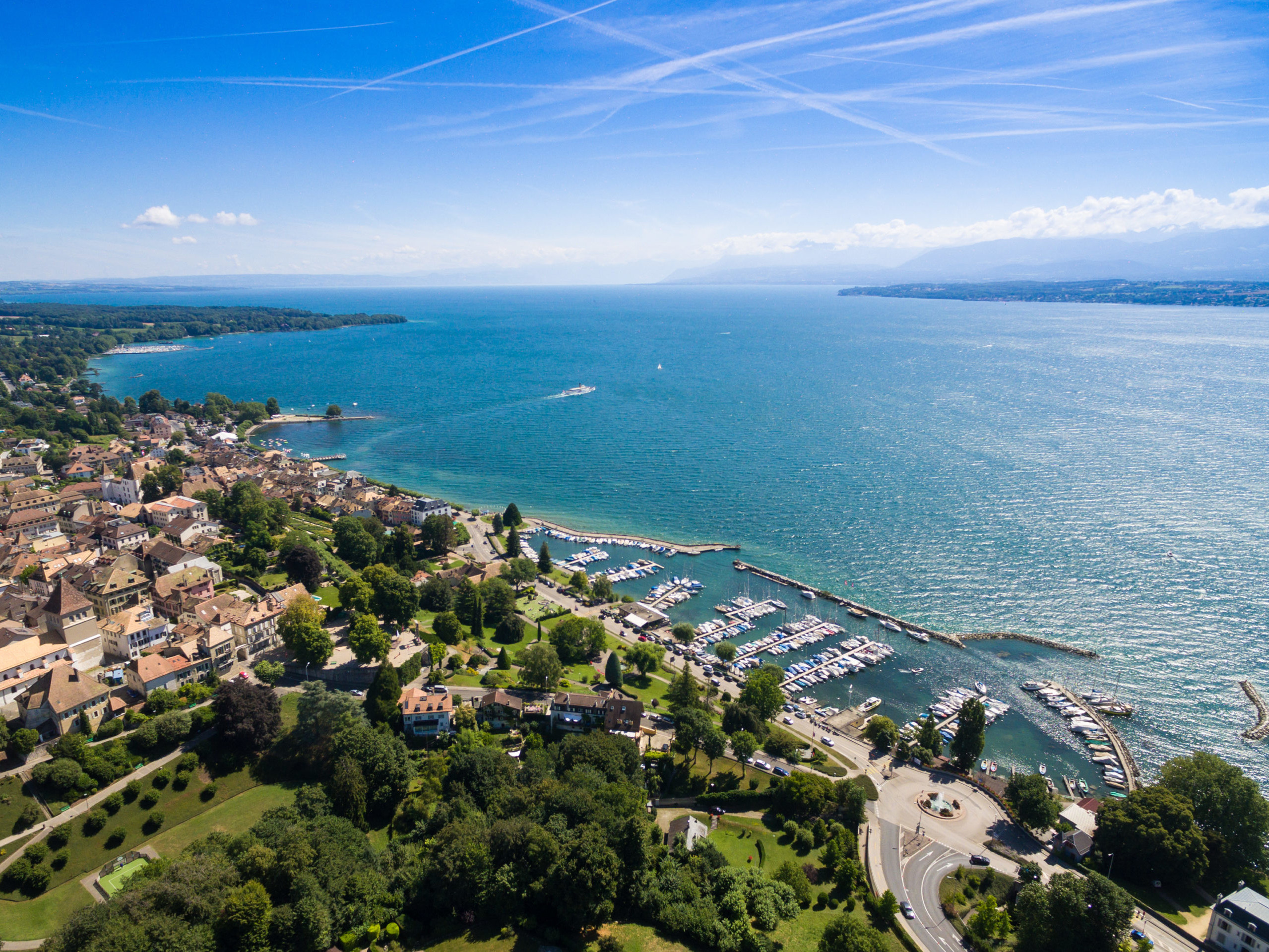 Ville de Nyon vue aérienne représentant les projets immobiliers de HUUS Invest